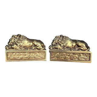 Vintage a & M Leatherlines, New York Brass Sleeping Lion Bookends For Sale
