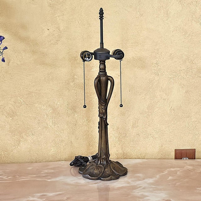 Mission-Style Tiffany Stained Glass Table Lamp by K L Lighting For Sale In Washington DC - Image 6 of 18