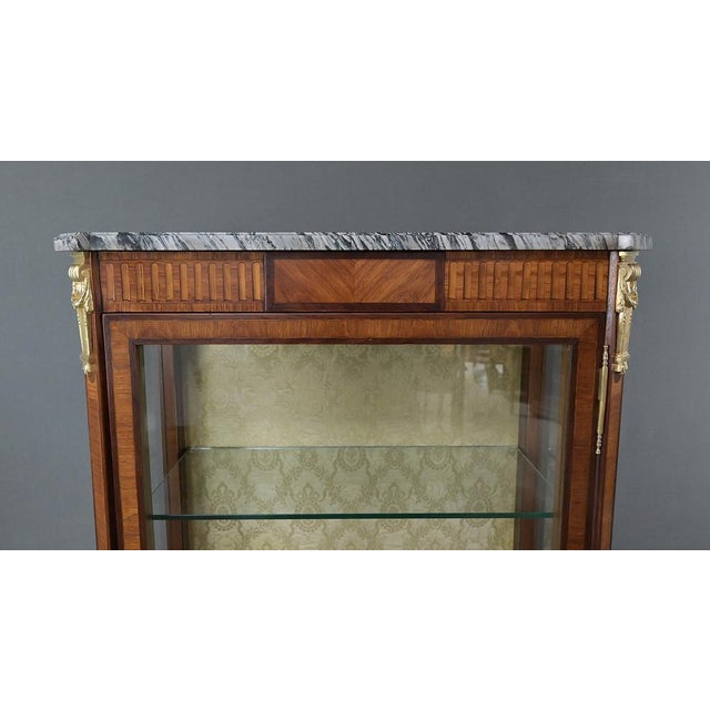 Louis XVI Marquetry Display Cabinet, 20th Century For Sale - Image 10 of 18