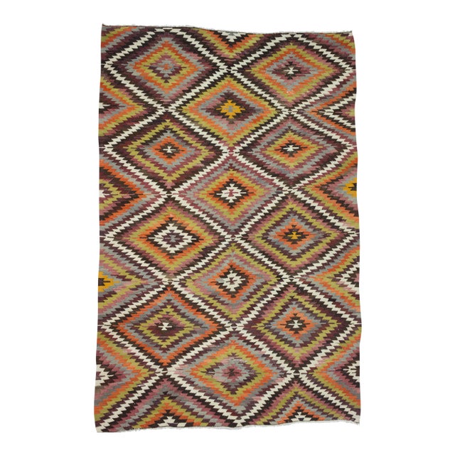 Handwoven Vintage Colourful Turkish Kilim Area Rug - 6'9" x 10'5" For Sale