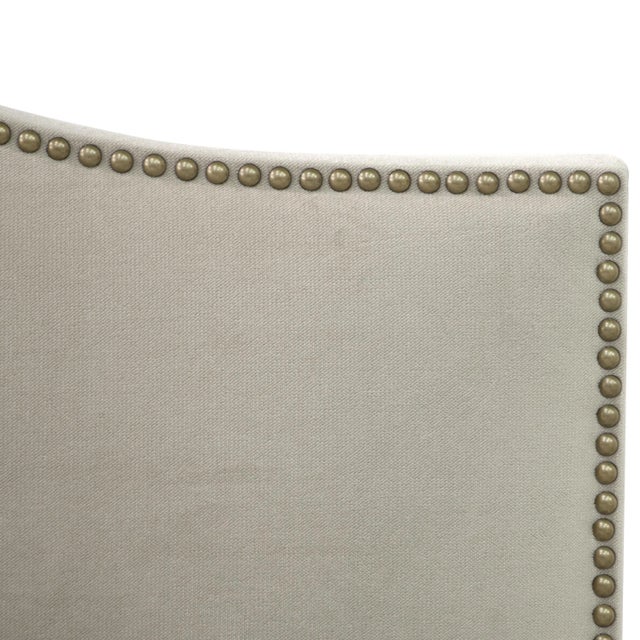 Contemporary Riley Bed in Light Grey Classic Linen, California King For Sale - Image 3 of 8