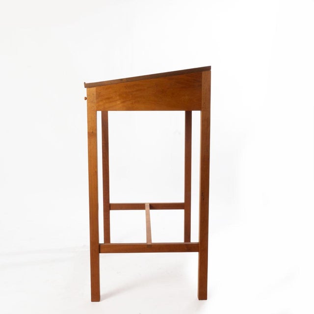 Thomas Moser Thomas Moser Cherry Standing Desk For Sale - Image 4 of 9