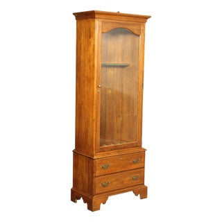 Ethan Allen 1776 Collection Maple Gun Cabinet For Sale