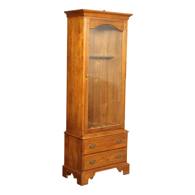 Ethan Allen 1776 Collection Maple Gun Cabinet For Sale