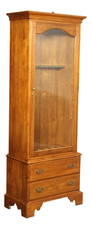 Ethan Allen 1776 Collection Maple Gun Cabinet
