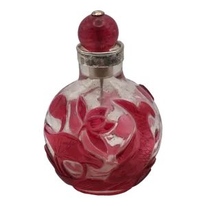 Antique Beijing Glass Snuff Bottle With Red Glass Overlay
