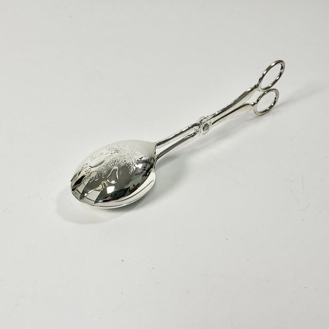 Mid 20th Century Mid-Century Hollywood Regency Italian Towle Silver Plate Etched Salad Tongs For Sale - Image 5 of 17