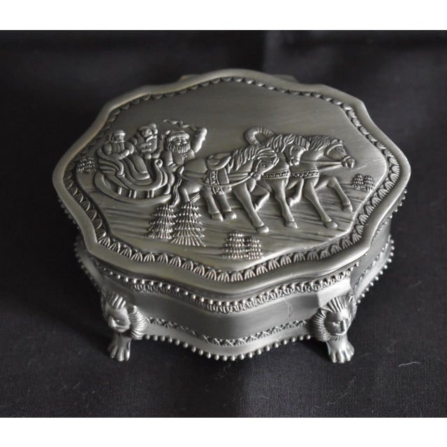 Vintage Metal Trinket Box Lion Paw Feet Santa Sleigh Jewelry Box Velvet Lined For Sale In Philadelphia - Image 6 of 15