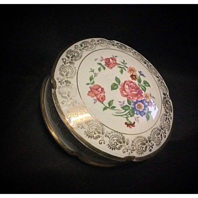Vintage Porcelain Bonbonnière With Floral Decoration & Gold Trim For Sale In New York - Image 6 of 8