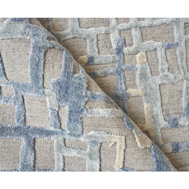 Exquisite Rugs Exquisite Rugs Vista Handmade New Zealand Wool & Bamboo Silk Gray/Blue Rug-10'X14' For Sale - Image 4 of 7