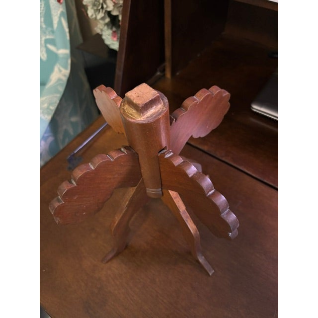Burnt Umber Colonial Revival Tripod‑Form Stand With Star Inlay, C. 1920–1940 For Sale - Image 8 of 12