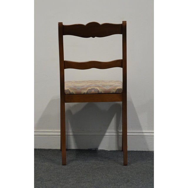 Vintage Antique Solid Mahogany Traditional Sheraton Duncan Phyfe Style Rose Back Dining Side Chair For Sale In Kansas City - Image 6 of 8