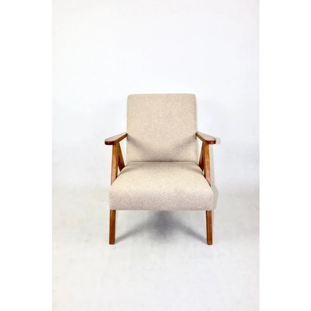 Mid-Century Modern Model B-310 Chair in Beige Boucle, 1970s For Sale - Image 3 of 12