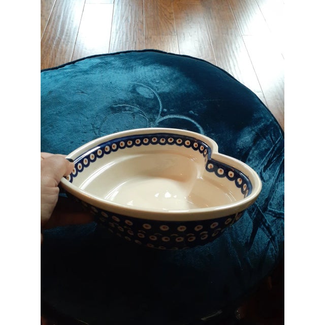 Folk Art 1960s Boleslaweic Heart Shaped Bakeware, Made in Poland For Sale - Image 3 of 6