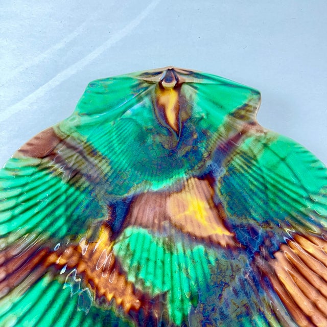 Ceramic Wedgwood Majolica Tortoiseshell Seafood Plates, Per Item For Sale - Image 7 of 12