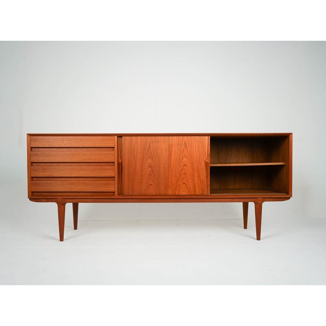 Mid-Century Modern Mid-Century Teak Model #18 Sideboard by Gunni Omann for Omann Jun, 1960s For Sale - Image 3 of 15