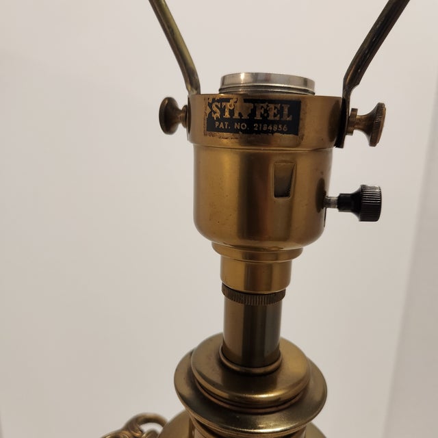 Vintage 1960s Mid-Century Modern Stiffel & Lenox Porcelain Table Lamp For Sale In Orlando - Image 6 of 12