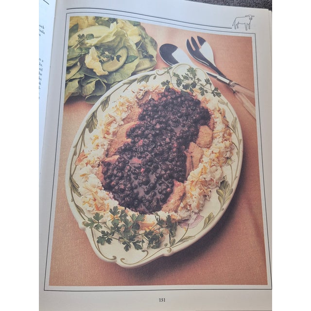 Australian Cookbook Compiled by Anne Thorpe, 480 Pages For Sale - Image 4 of 17