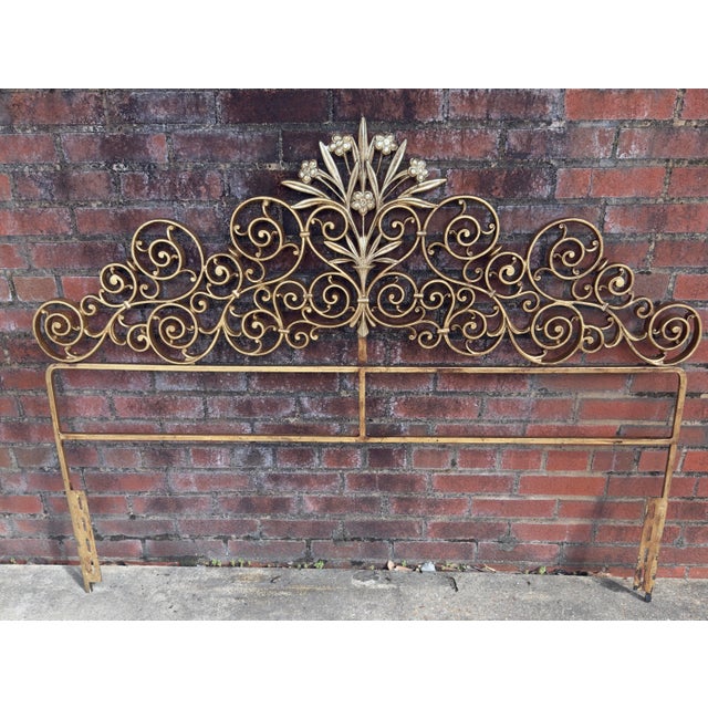 1960s Mid-Century French Floral Tole Headboard | Newly Painted and Hand Gilt | Full For Sale In Mobile - Image 6 of 10