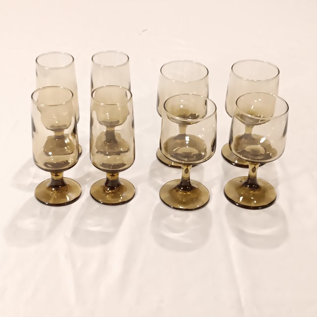 Libbey Glass Co. Vintage Libbey Tawny Smoke Brown Wine and Cocktail Glasses - Set of 8 For Sale - Image 4 of 6
