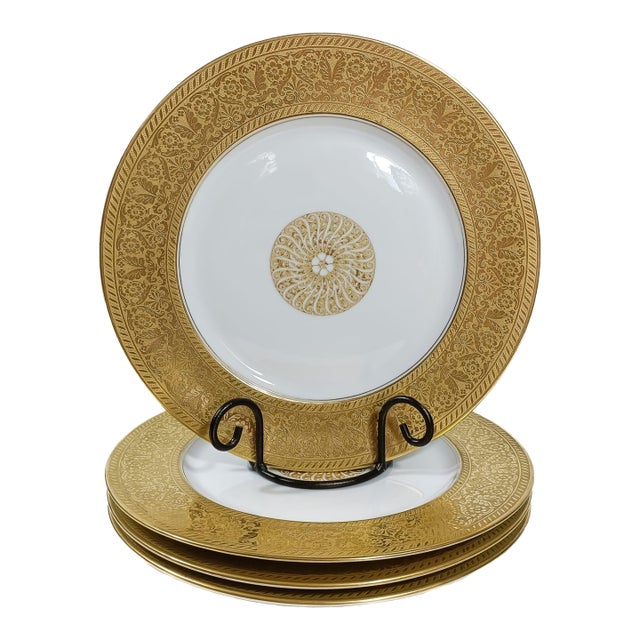 Circa 1935–1955 22k Gold Encrusted Vintage Heinrich & Co. Selb Bavaria Plates- Set of 4 For Sale
