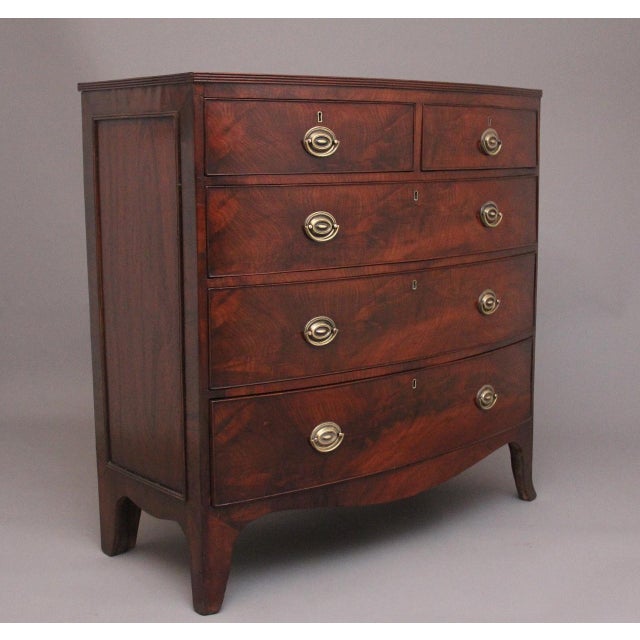 Wood Antique Mahogany Bowfront Chest, 1810 For Sale - Image 7 of 11