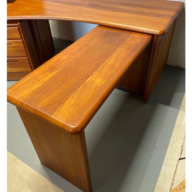 Mid-Century Modern Danish Teak Desk with Drawer Cabinet and Extension Table, Set of 3 For Sale - Image 3 of 18