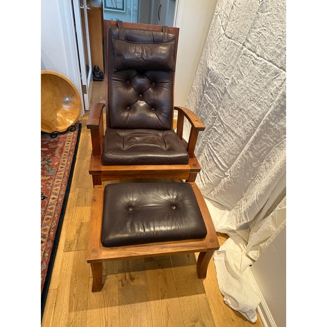 Early 21st Century Thomas Moser Cherry Wood & Leather Lounge Chair With Ottoman For Sale - Image 5 of 12
