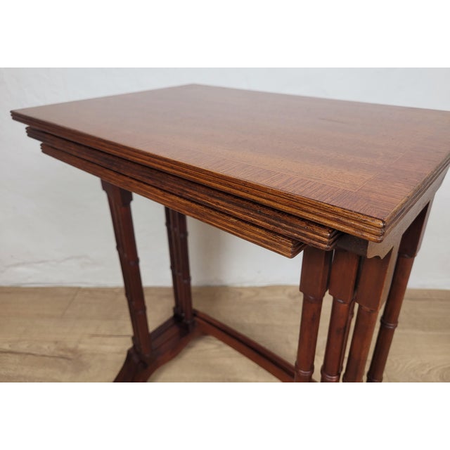 Brown Victorian Nesting Tables in Mahogany, 1880, Set of 3 For Sale - Image 8 of 18