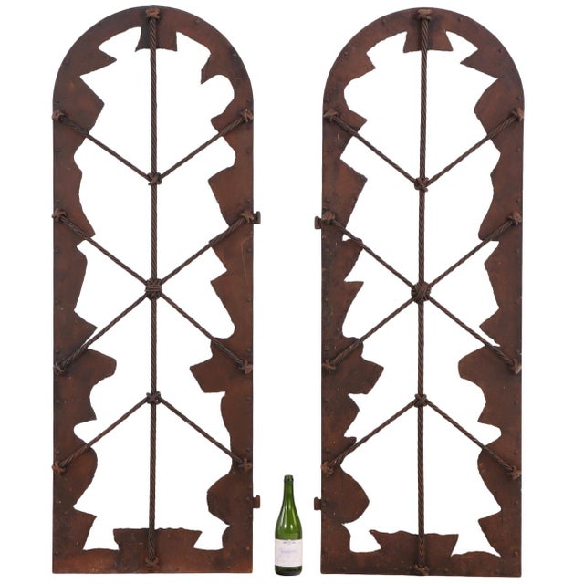 Pair of Arched French Brutalist Iron Panels, C. 1960 For Sale - Image 4 of 5