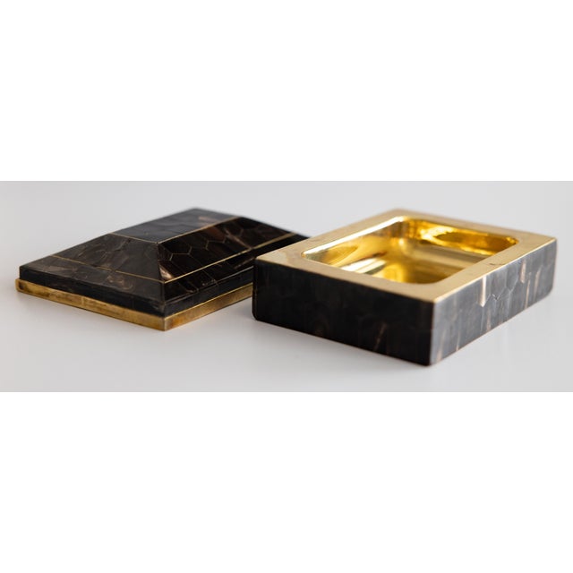 Art Deco English Horn and Gilt Brass Box For Sale - Image 11 of 12