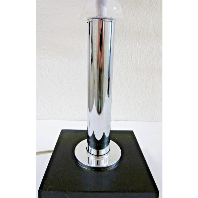 1970s 1970s Van Teal Mid-Century Modern Lucite, Chrome and Brushed Aluminum Table Lamp For Sale - Image 5 of 13