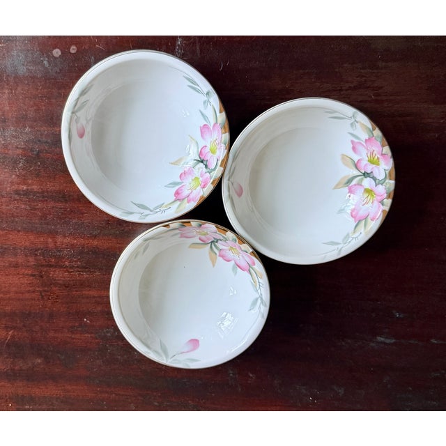 Japanese Antique, Early 20th Century Noritake Azalea Porcelain Dessert Bowls, Set of Six For Sale - Image 3 of 8