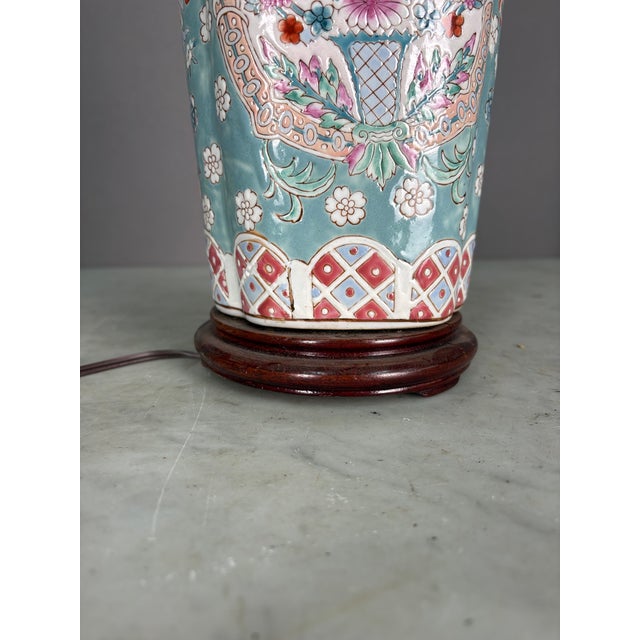 Vintage Chinese Style Raised Floral Pattern Porcelain Table Lamp For Sale - Image 4 of 9