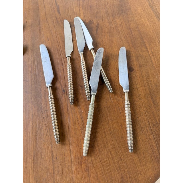 Metal Antique Graphic Silver Cutlery for Six People, 1980s, Set of 24 For Sale - Image 7 of 11