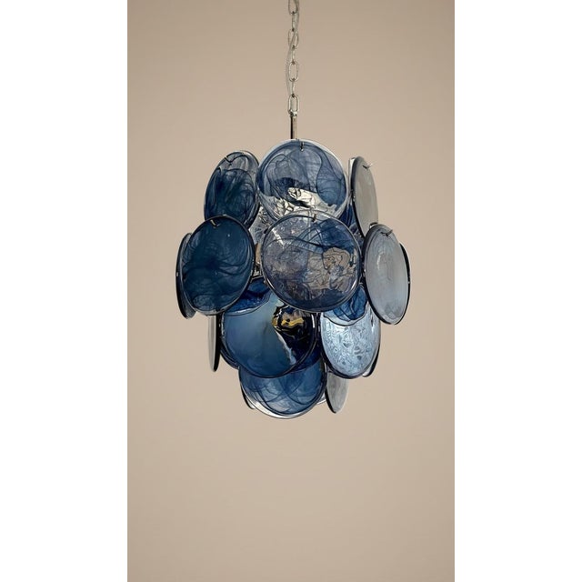 Mid-Century Modern Vintage Italian Murano Glass Chandelier in Vistosi Style | 24 Alabaster Blue Discs For Sale - Image 3 of 6