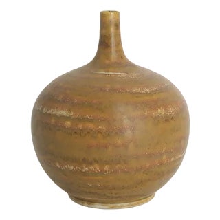 Small Mid-Century Scandinavian Modern Spherical Brown Stoneware Vase No. 19 7/11 75 by Gunnar Borg for Höganäs Keramik, 1960s For Sale