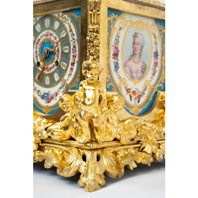 Brown Antique 19th Century Napoleon III Clock in Gilded bronze and Sèvres Porcelain, France For Sale - Image 8 of 12