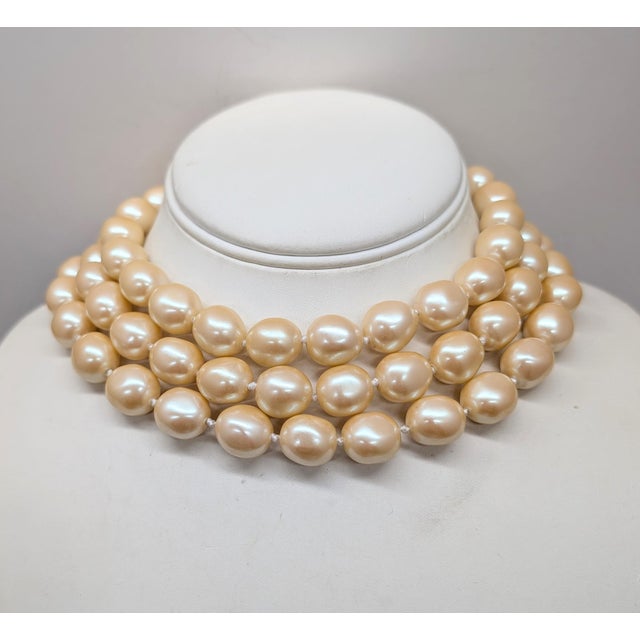 Vintage Signed Monet Goldtone 3-Strand Faux-Baroque Pearl Collar Necklace For Sale - Image 10 of 10