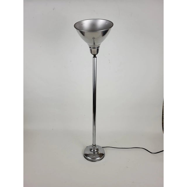 Art Deco Floor Lamp in Chrome Metal For Sale - Image 10 of 13