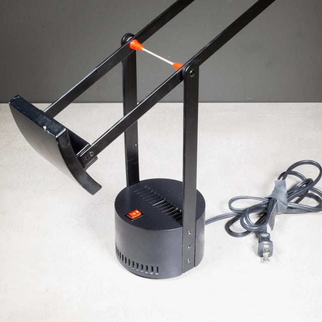 Tizio Classic Halogen Floor Lamp by Richard Sapper for Artemide-on Available For Sale In San Francisco - Image 6 of 10