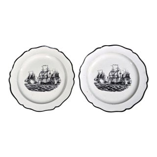 Liverpool Pearlware Naval Battle Plates, Pair, Circa 1800 For Sale