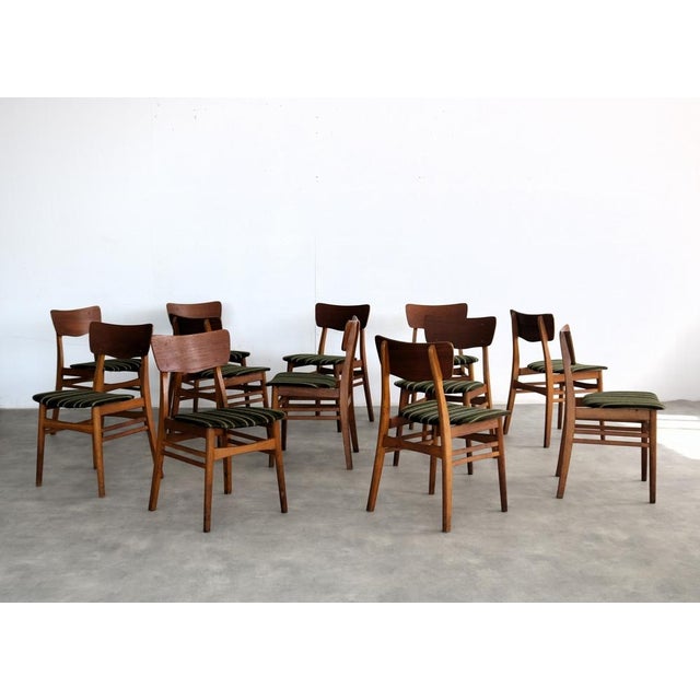 Vintage Danish Dining Chairs, 1960s, in Good conditions. Designed 1960 to 1969