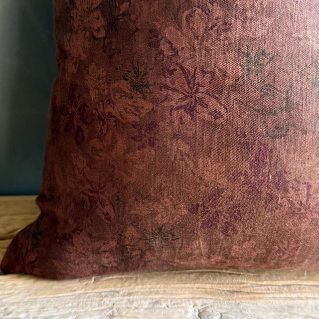 Harriet Brown Linen Floral Pillow Cover 20 X 20 For Sale In Los Angeles - Image 6 of 8
