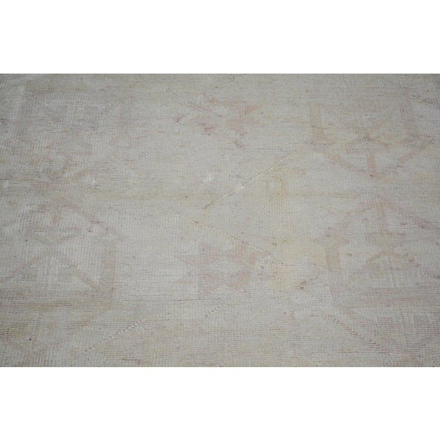 1950s Vintage Turkish Oushak Hand Knotted Wool Rug, 5'9''x8'7'' For Sale - Image 5 of 6
