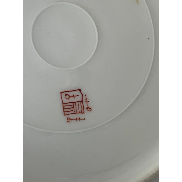 1920s 1920s Samson Chinese Export Style Floral Plate With Gold Trim For Sale - Image 5 of 9