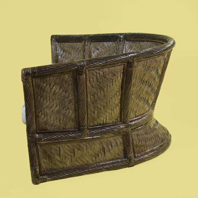 Twisted Rattan Corner Settee in nice as found VINTAGE condition. There are minor scuffs, scrapes and wear to the as found...