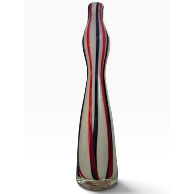 Mid-Century Modern Vintage MayRich Company Handcrafted Art Glass Vase Red Black & White Ribbon For Sale - Image 3 of 6