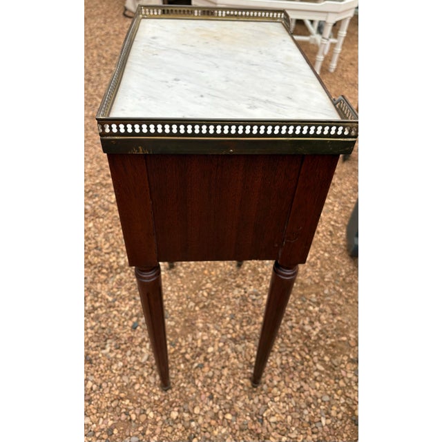 Mid 20th Century French Louis XVI Style Mahogany Nightstand/Side Table For Sale In San Antonio - Image 6 of 6