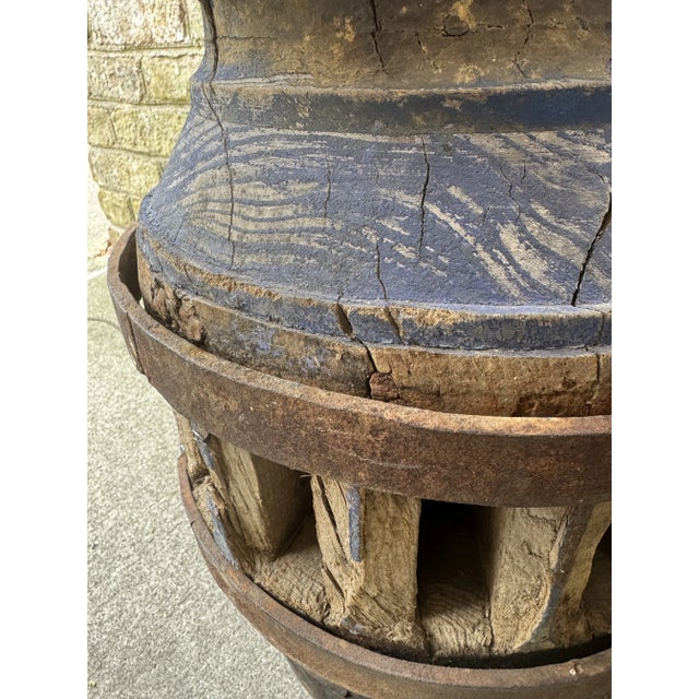 Vintage Wagon Wheel Table Lamp For Sale - Image 11 of 12